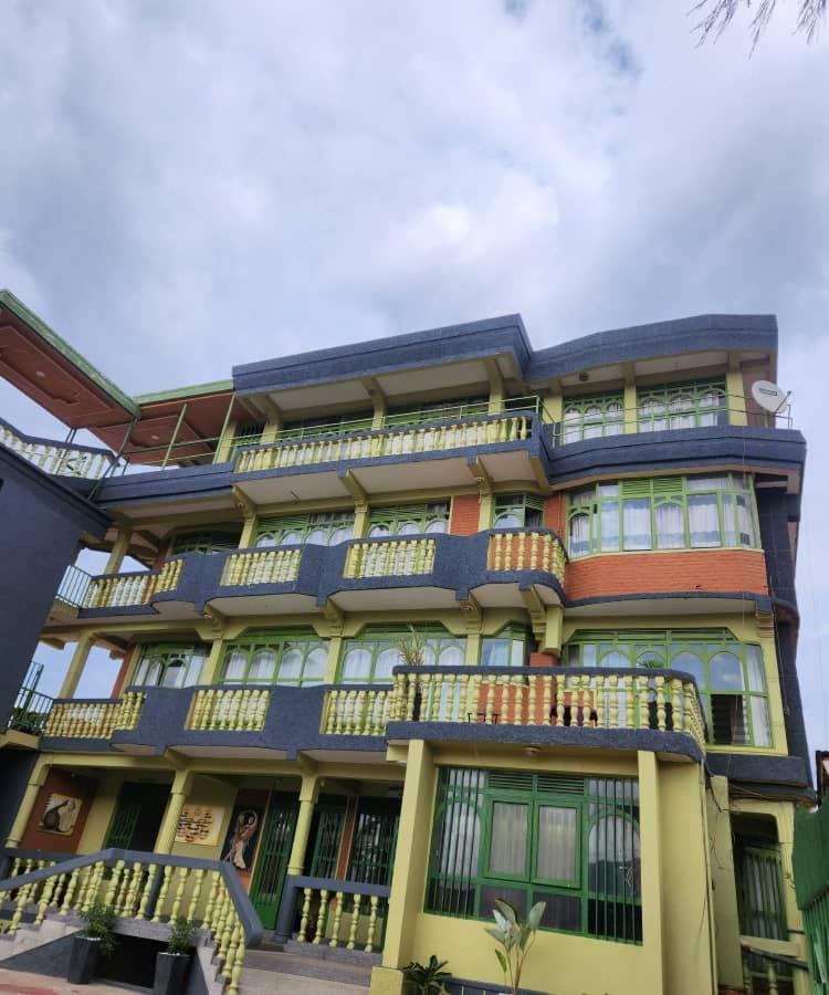 Heartland Hotel คิกาลี ภายนอก รูปภาพ